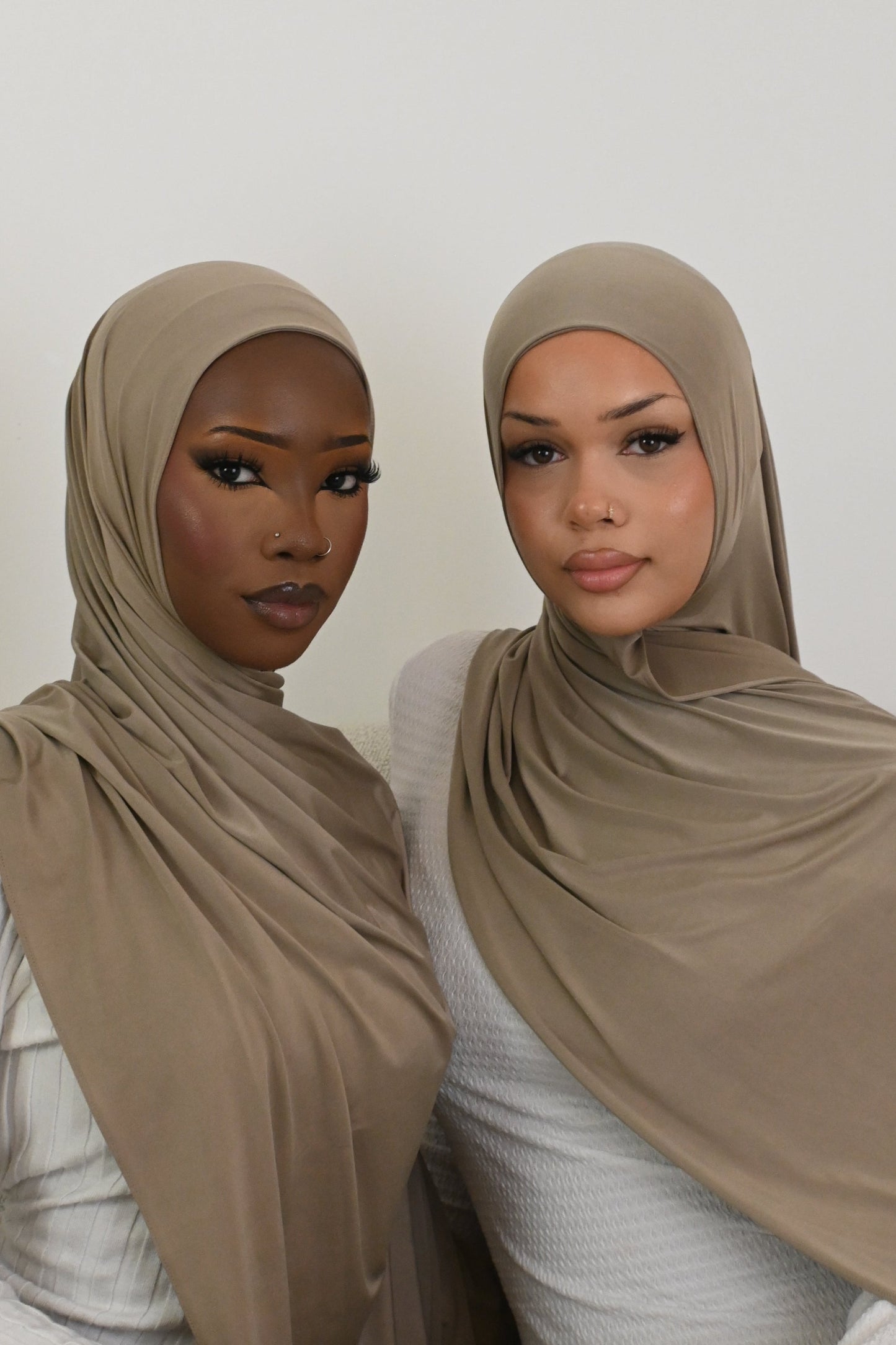 Mocha liquid jersey (Includes non-slip cap)
