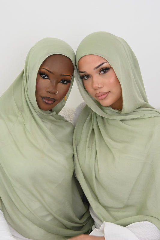 Pastel Green Modal Set (Includes non-slip tie back undercap)