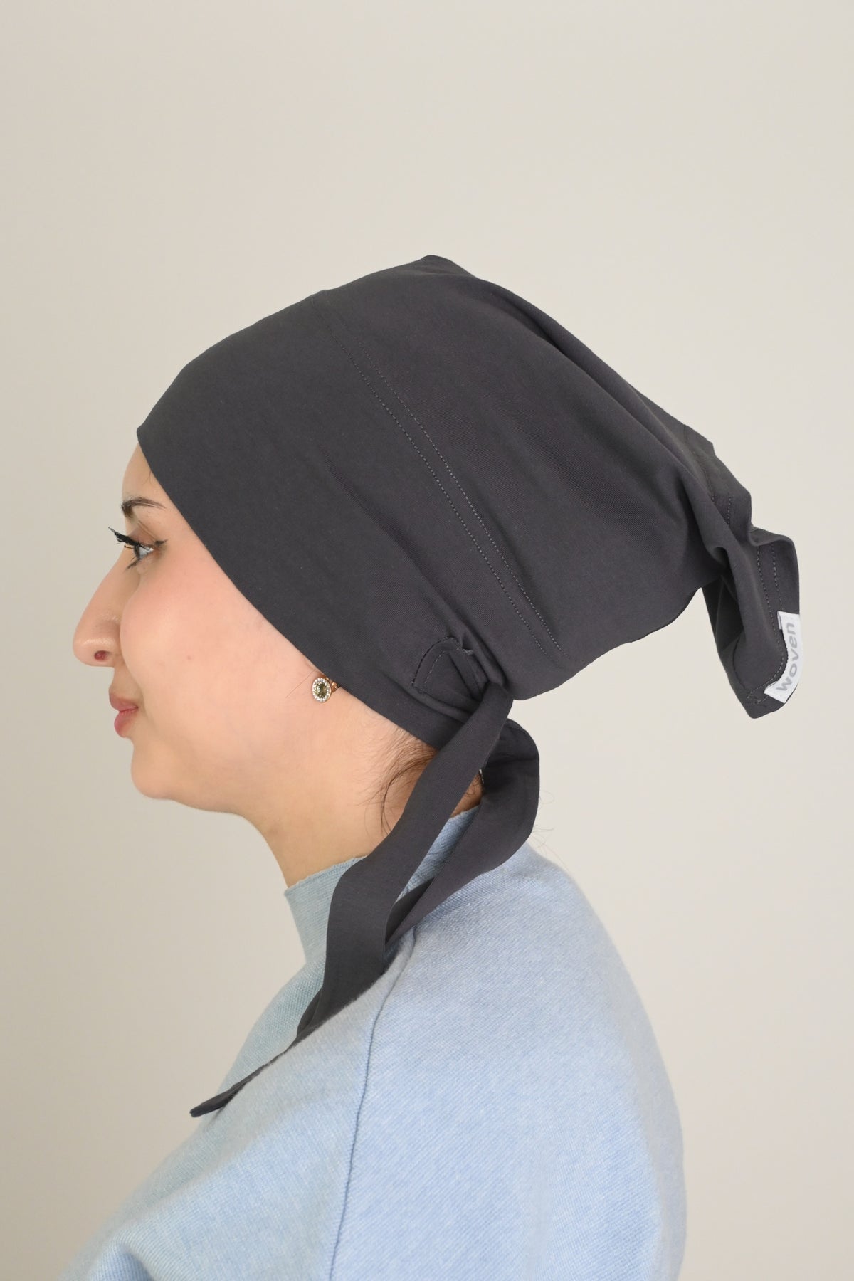 Charcoal non-slip tie back cap