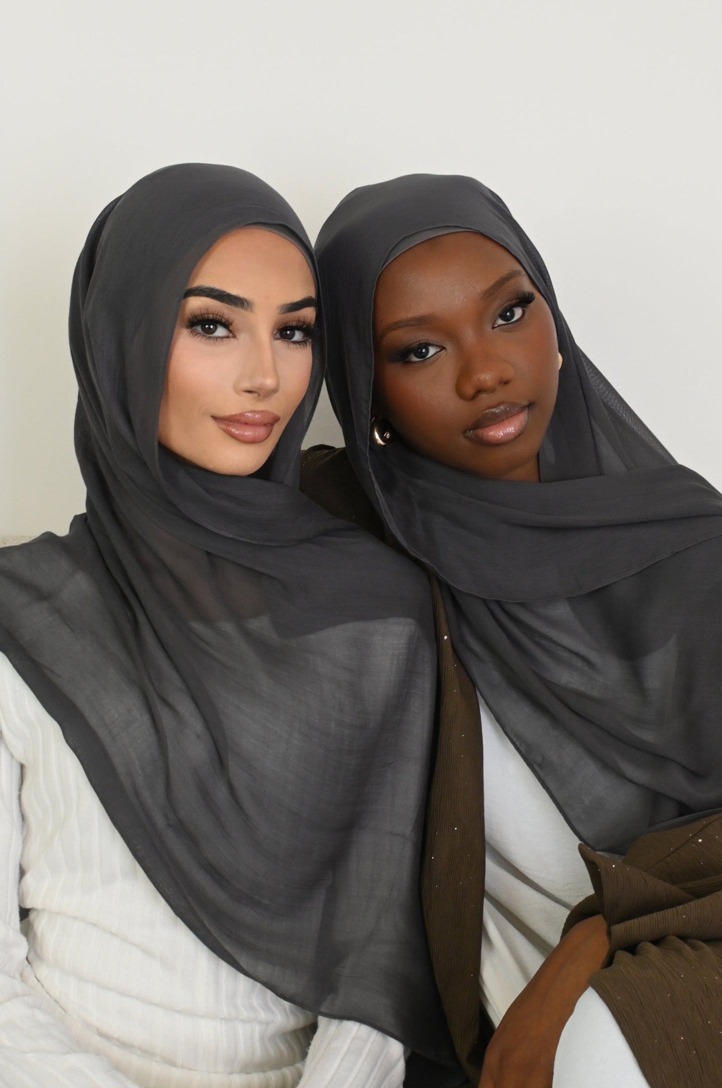 Charcoal non-slip modal set