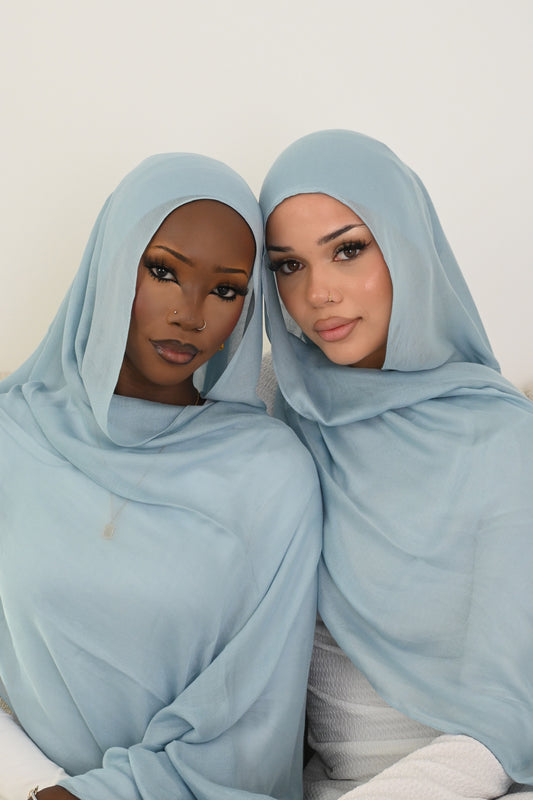Pastel Blue Modal Set (Includes non-slip tie back undercap)