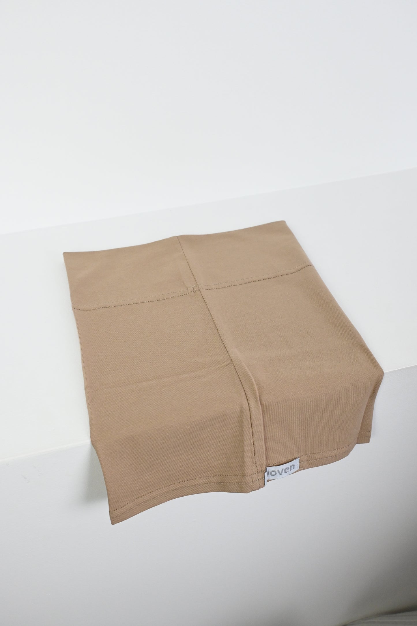Almond non-slip cap