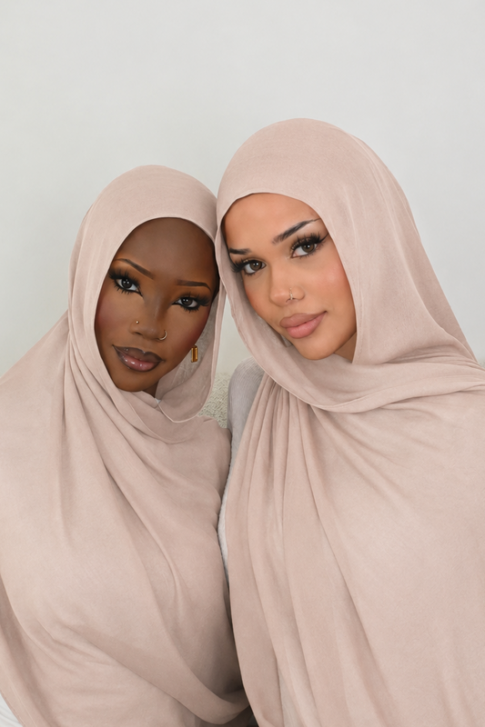 Oat Modal Set (Includes non-slip tie back undercap)